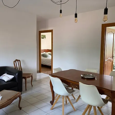 Holiday home L'escale Des Pertonnieres Le Breuil (Rhone)