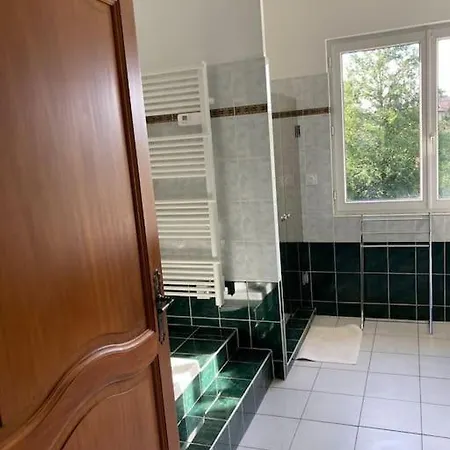 Holiday home L'escale Des Pertonnieres *